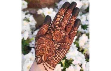 Royal Front Hand Mehndi Design (12)